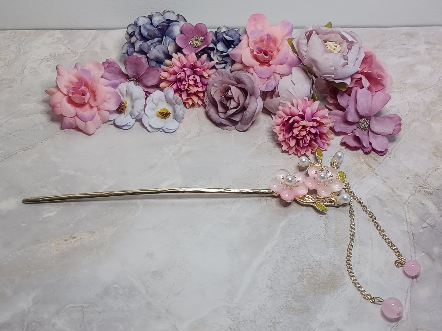 Flowers Hair Stick - 7" Retro Bun Holder