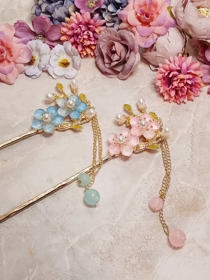 Flowers Hair Stick - 7" Retro Bun Holder